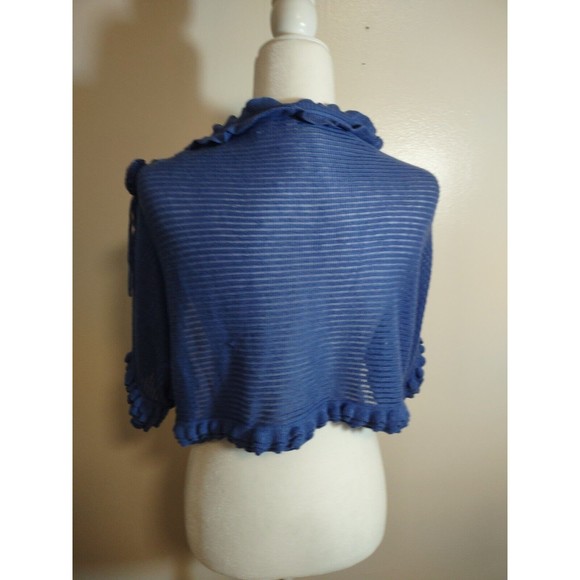 Moth Women's Blue Textured One Size Linen Blend Open Front Floral Bolero - Picture 10 of 12